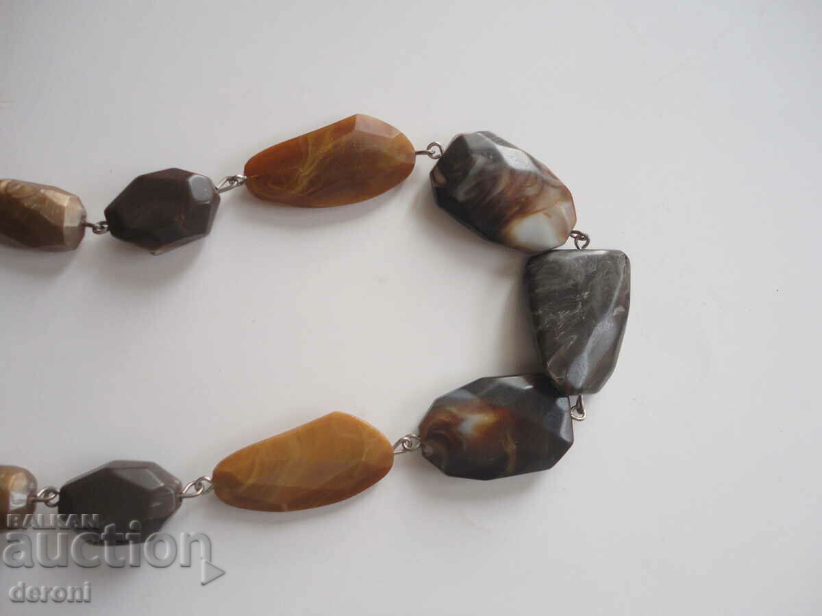 Καταπληκτικό κολιέ 10 - 5 Καταπληκτικό κολιέ 10 - 5