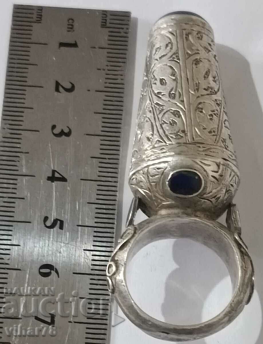 Delivery of Old Bay solid silver ring Delivery of Old Bay solid silver ring