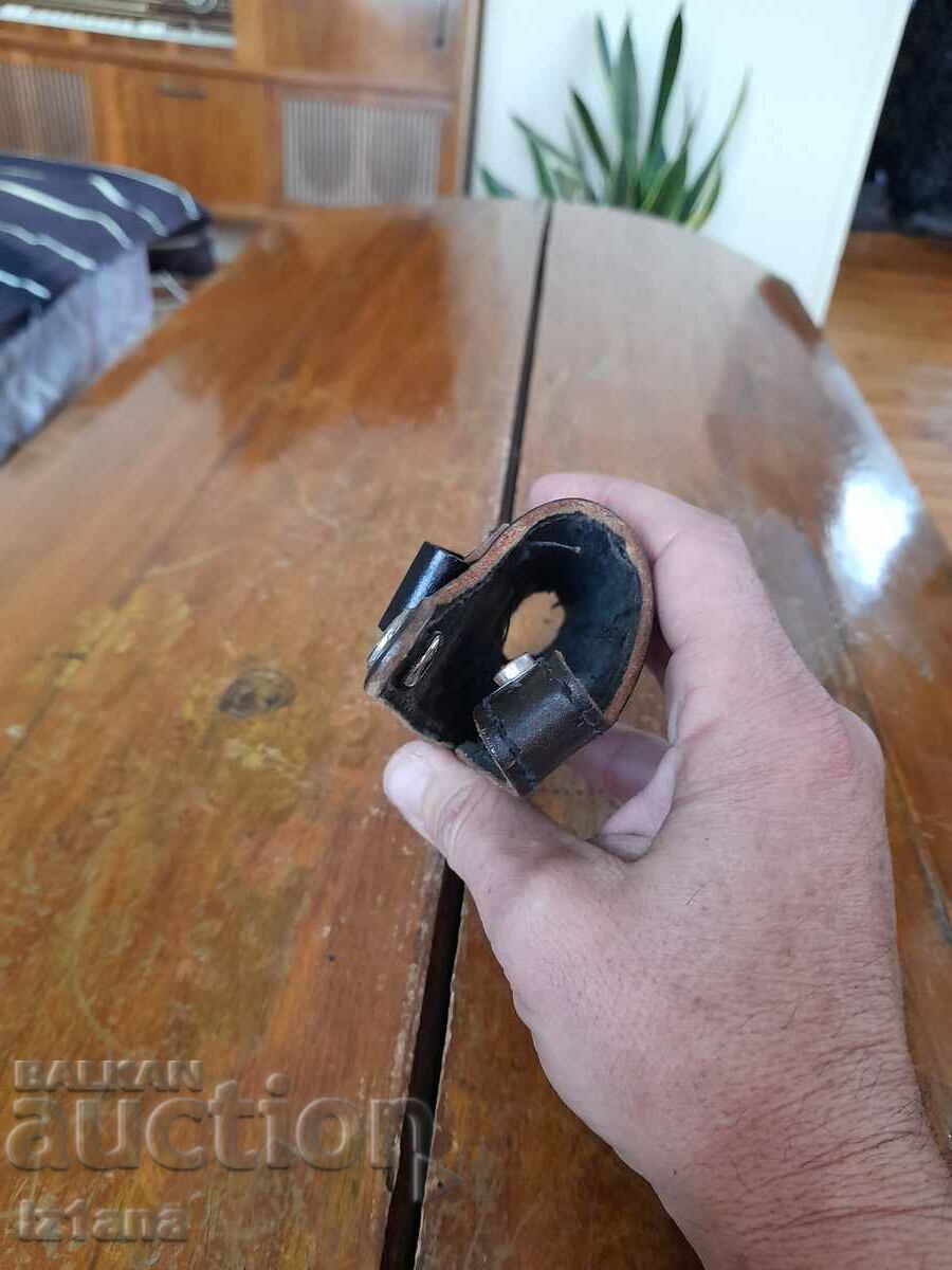 Delivery of Old holster Delivery of Old holster