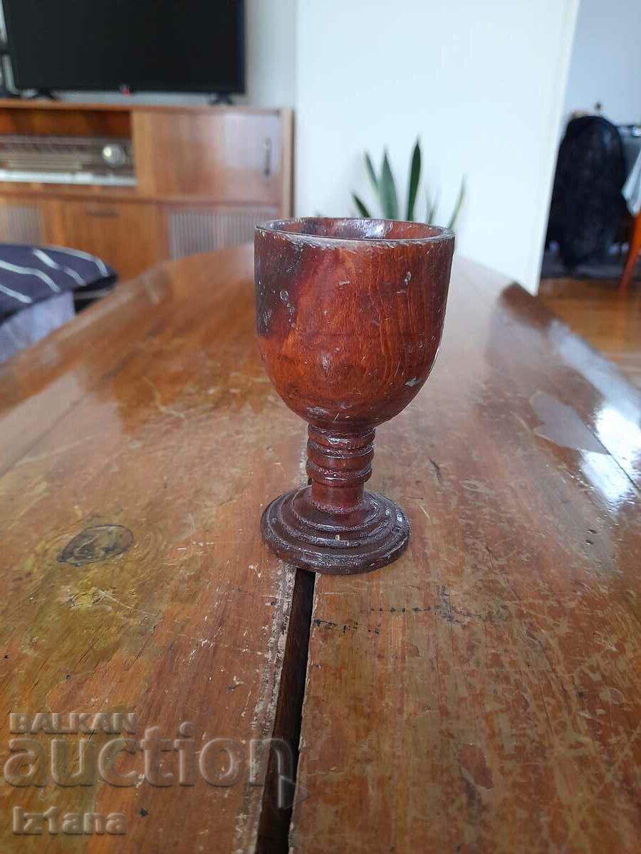Стара дървена чаша,чашка,бокал