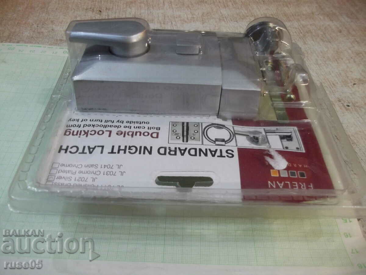 Livrarea Blocare suplimentara pentru instalare externa, cu surub si cartus nou Livrarea Blocare suplimentara pentru instalare externa, cu surub si cartus nou