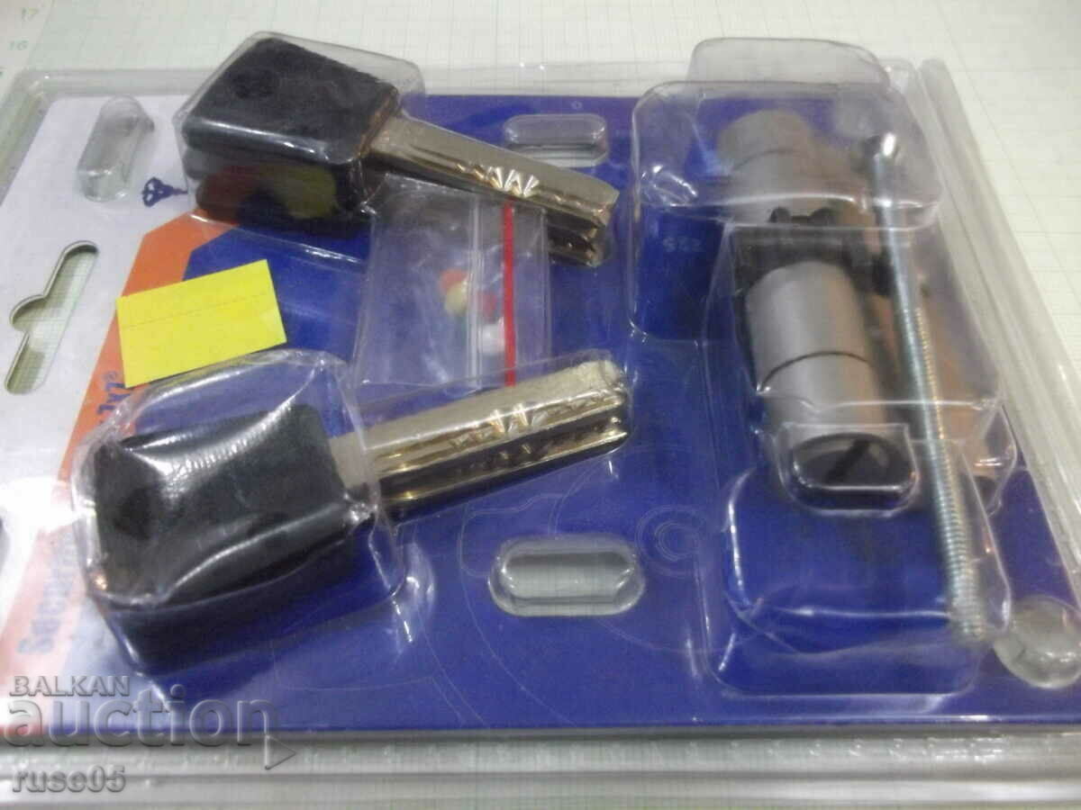 Cartridge "7x7 european profile cyl - 92100545" classified new - 5 Cartridge "7x7 european profile cyl - 92100545" classified new - 5