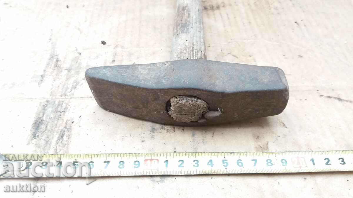 Auction CRAFTSMAN'S HAMMER Auction CRAFTSMAN'S HAMMER