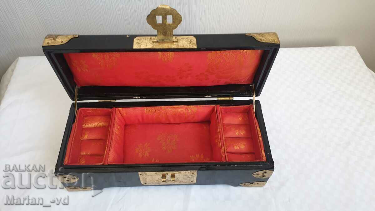 Old Chinese jewelry box made of black wood and mother of pearl - 5 Old Chinese jewelry box made of black wood and mother of pearl - 5