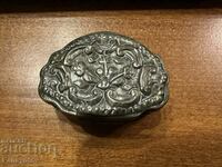 OLD SILVER WROUGHT RENAISSANCE SNUFF BOX