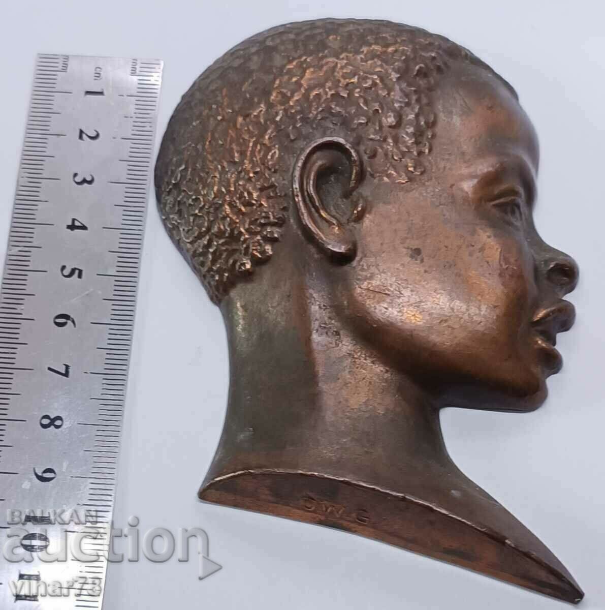 Δημοπρασία Παλιά μπρούτζινη φιγούρα τοίχου