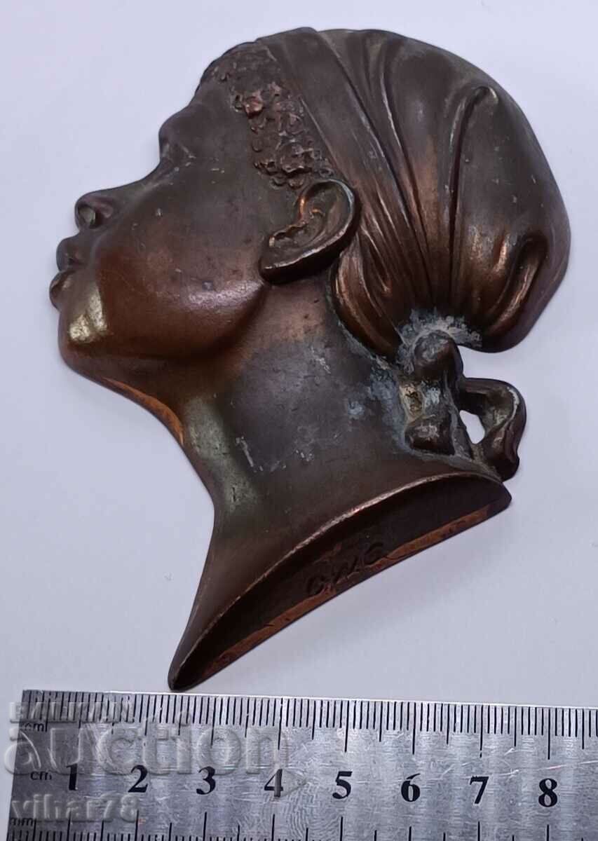 Παράδοση Παλιά μπρούτζινη φιγούρα τοίχου Παράδοση Παλιά μπρούτζινη φιγούρα τοίχου