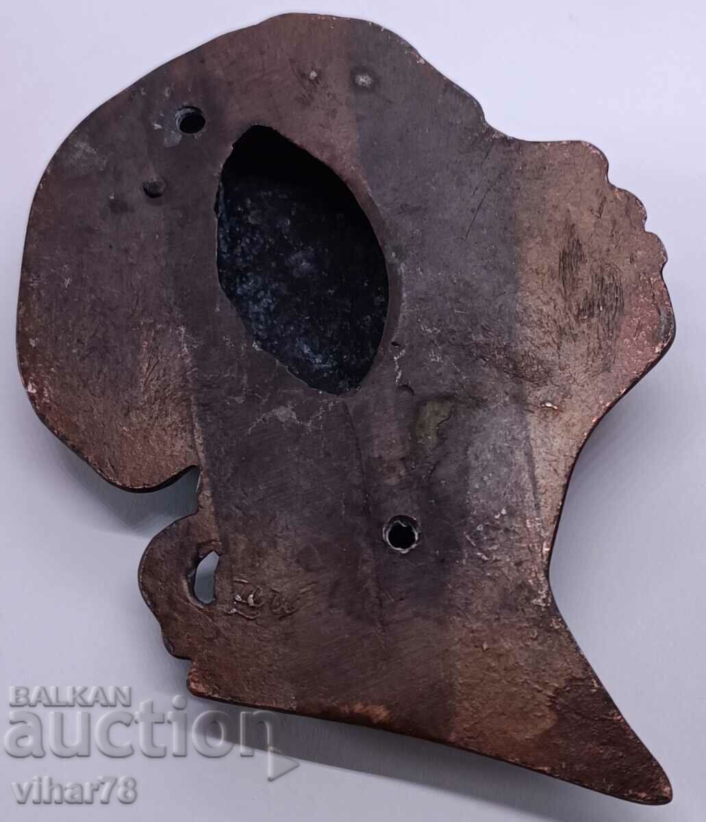 Стара бронзова фигура за стена - 7 Стара бронзова фигура за стена - 7