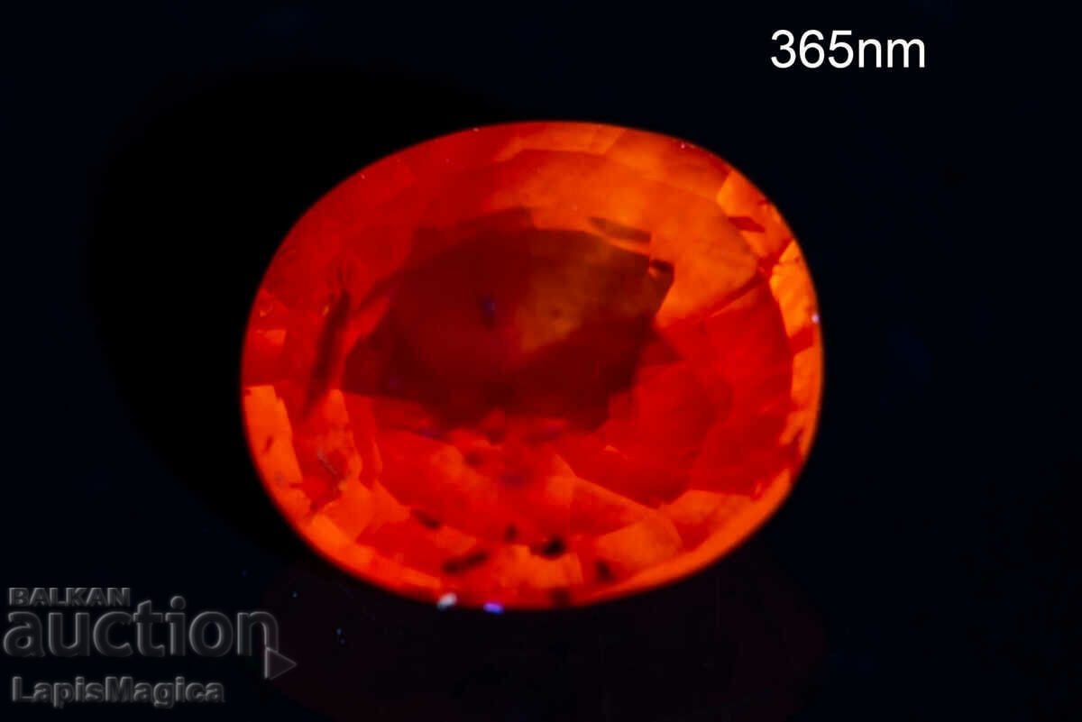 Violet sapphire 0.70ct untreated oval cut with price 50.00 BGN | € 25.56 Violet sapphire 0.70ct untreated oval cut with price 50.00 BGN | € 25.56