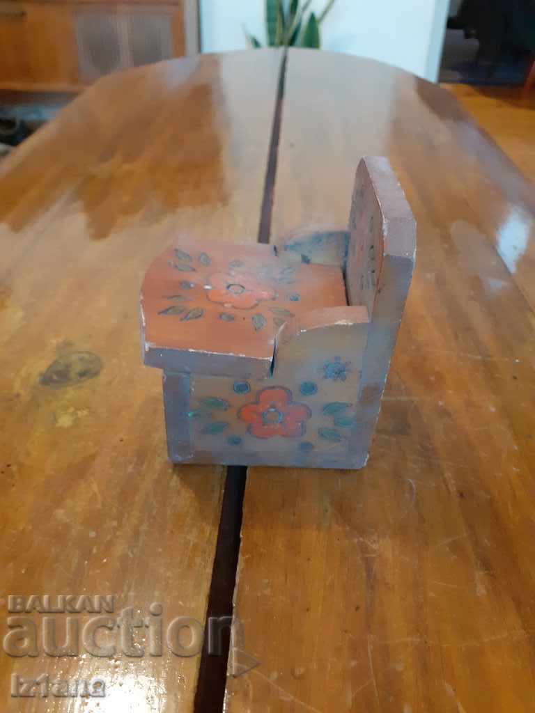 Old chair, box, souvenir - 5 Old chair, box, souvenir - 5