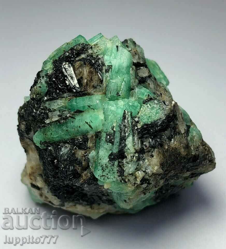 98.85 grams of emerald emerald beryl on a unique matrix with price 245.00 BGN | € 125.27 98.85 grams of emerald emerald beryl on a unique matrix with price 245.00 BGN | € 125.27