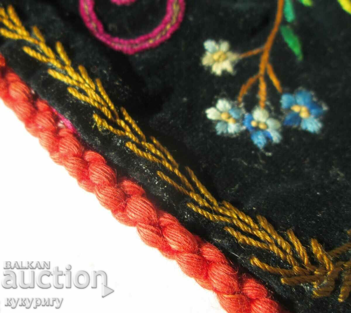 Old embroidery on velvet with silk wallet - 6 Old embroidery on velvet with silk wallet - 6