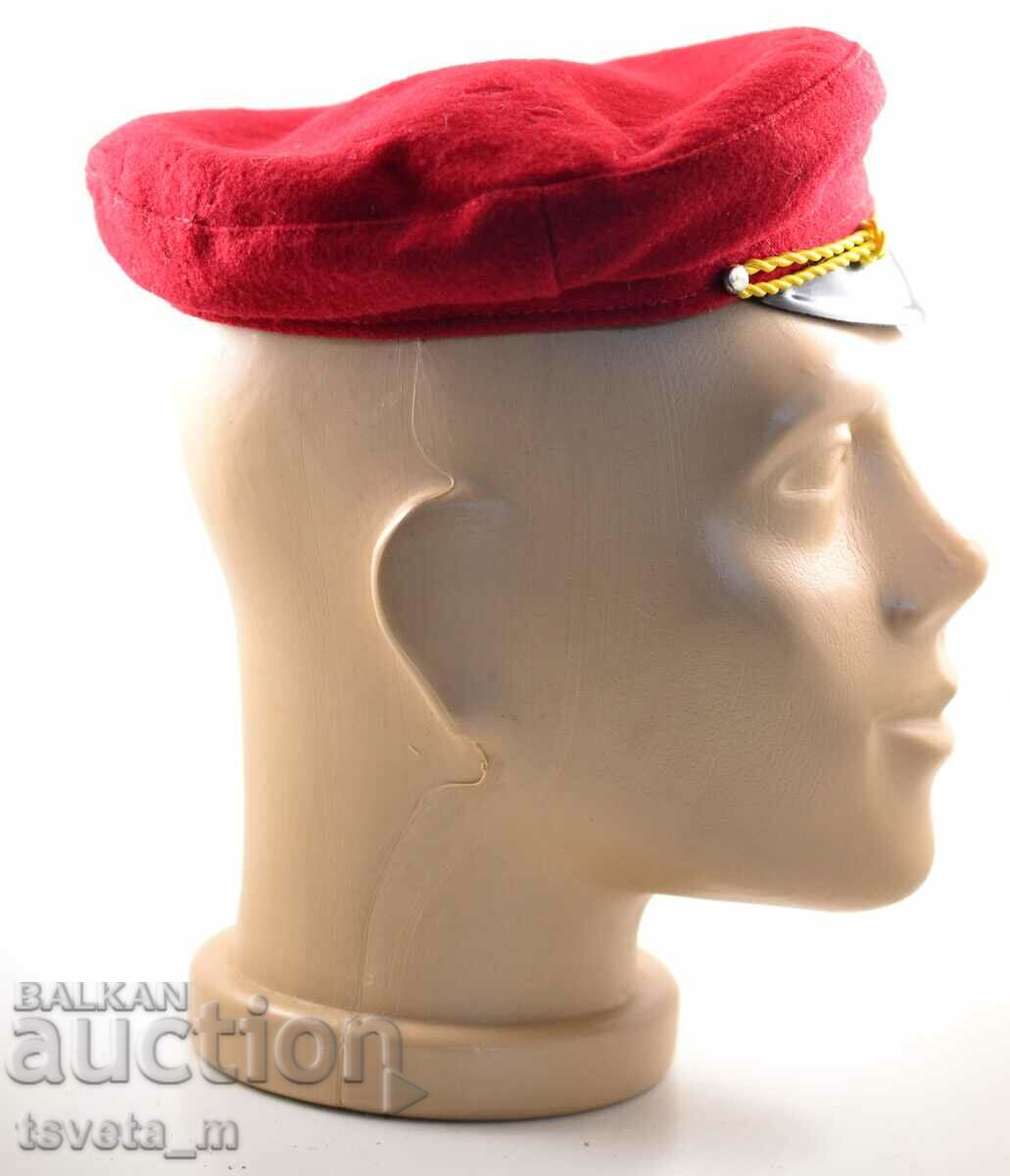 Auction Student cap social Auction Student cap social