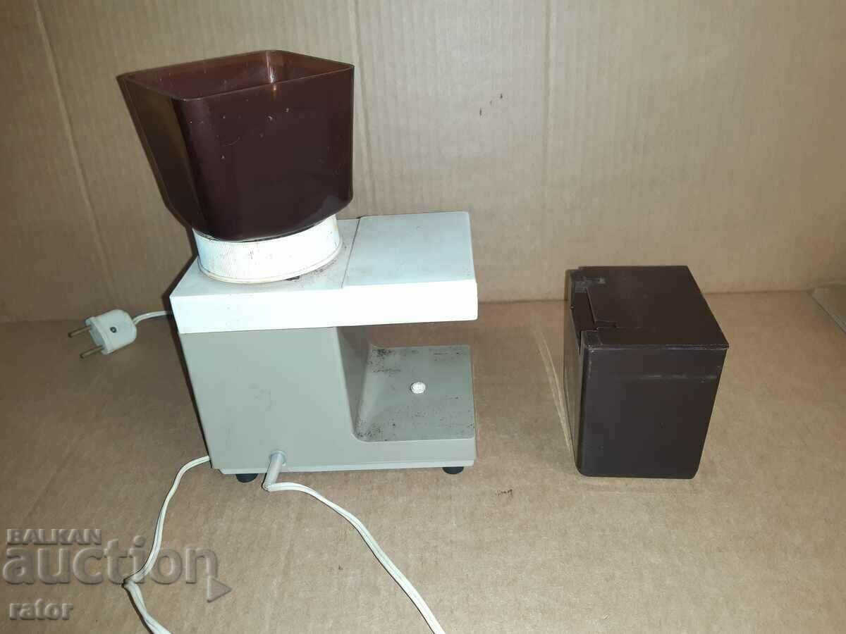 Old electric coffee grinder AROMAT - USSR - 6
