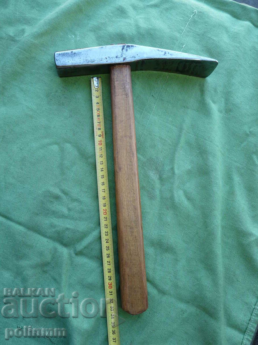 Old German mason's hammer - 238