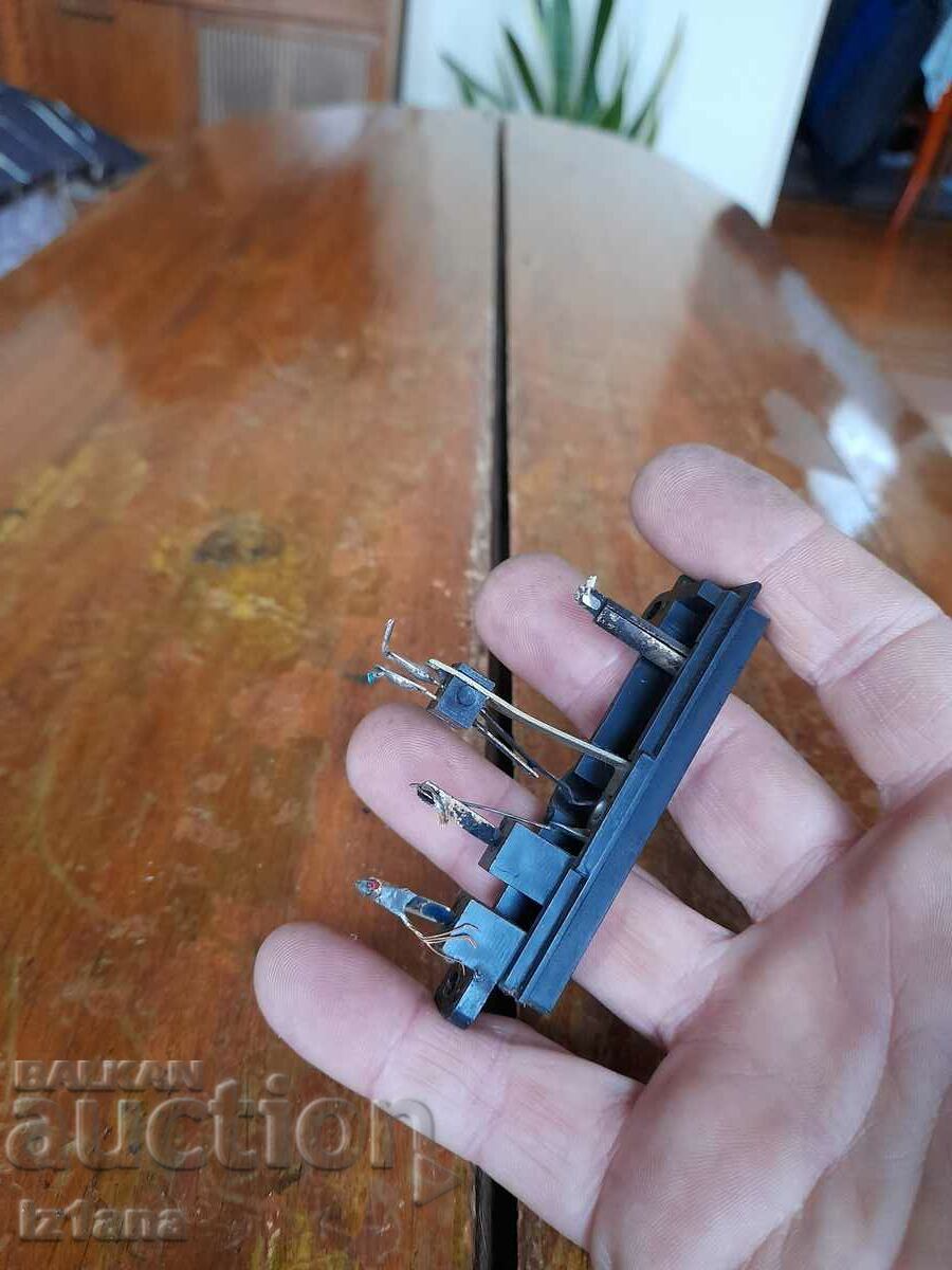 Auction  Clemored external outputs, inputs Vef, Vef 206