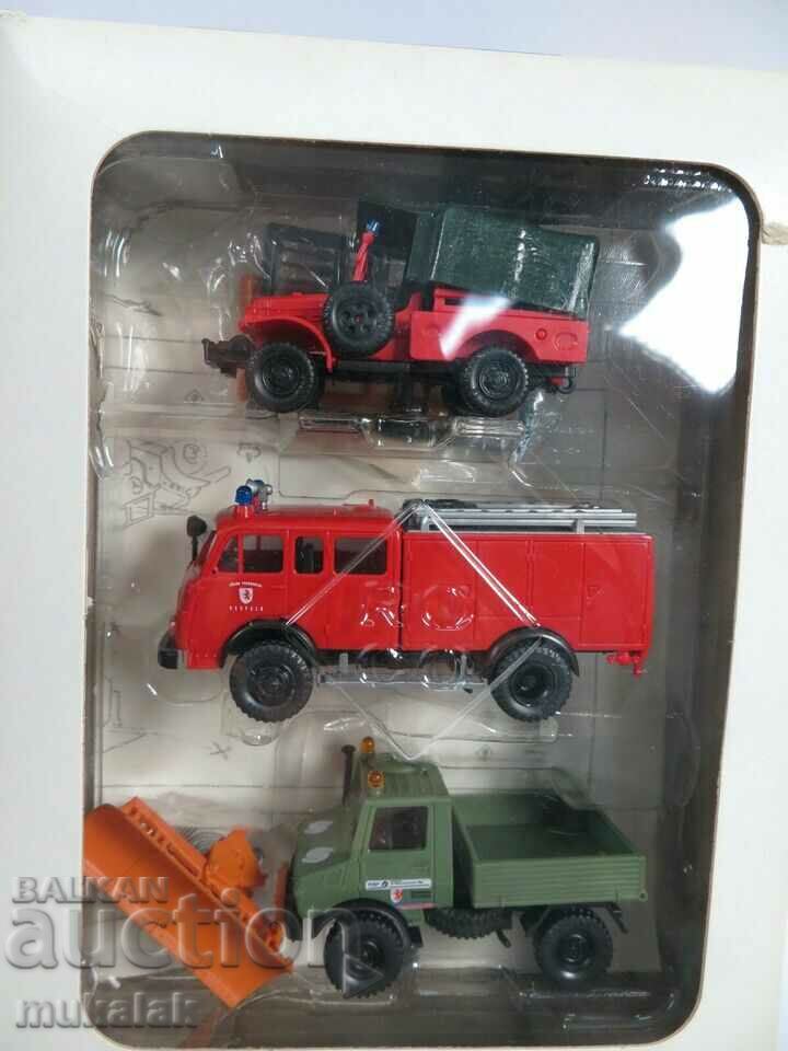 ROCO H0 1/87 CAMION DE JUCARIE CARURU DE POMPIER cu preț 30.00 BGN | € 15.34