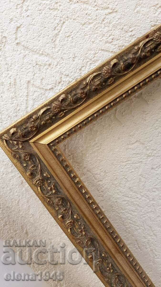 Delivery of A picture frame Delivery of A picture frame