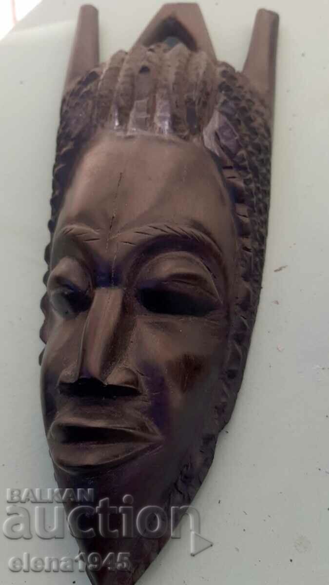 Delivery of African art Delivery of African art