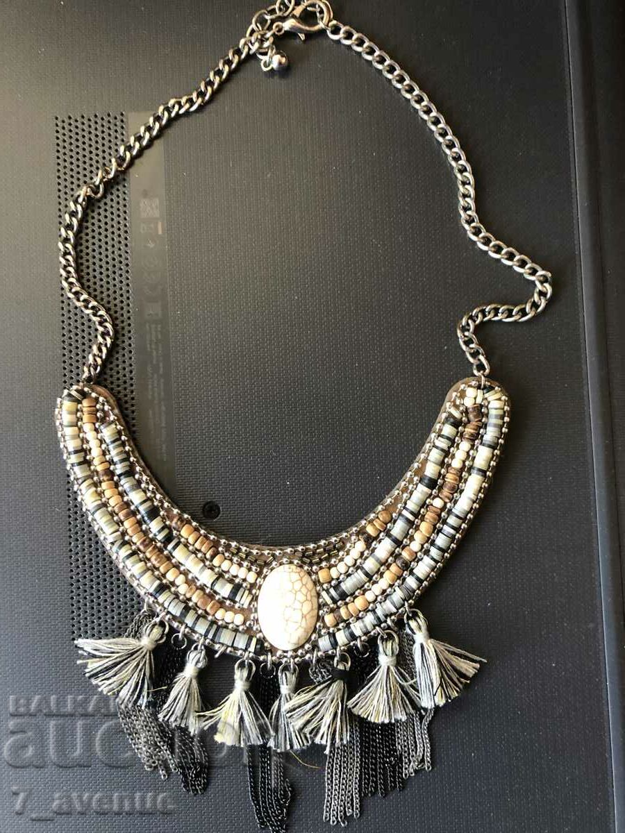 NECKLACE interesting, ethnic with price 39.99 BGN | € 20.45