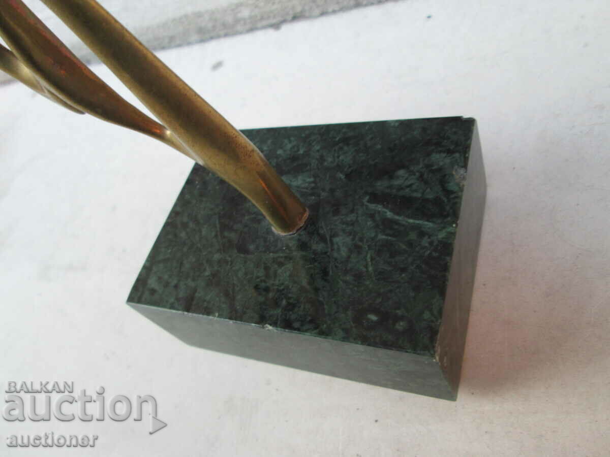 Delivery of BOGDAN BONDIKOV BIRD-SCULPTURE BRONZE BRONZE