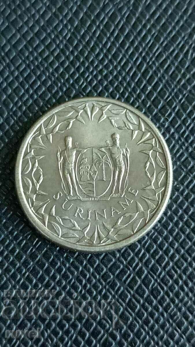 Suriname, 25 cents 1962 with price 2.50 BGN | € 1.28 Suriname, 25 cents 1962 with price 2.50 BGN | € 1.28