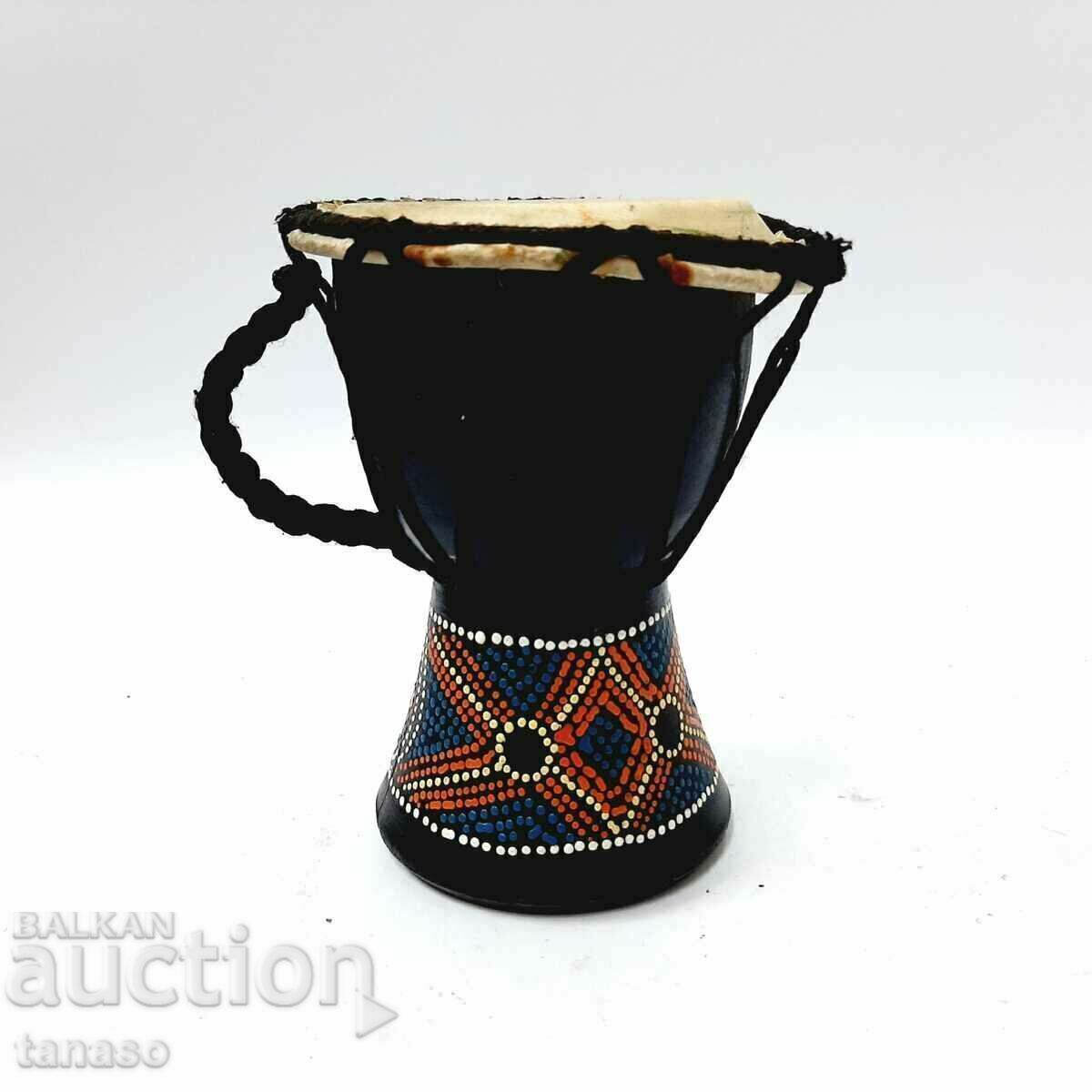 Livrarea Tambal vechi, djembe african (8.1)