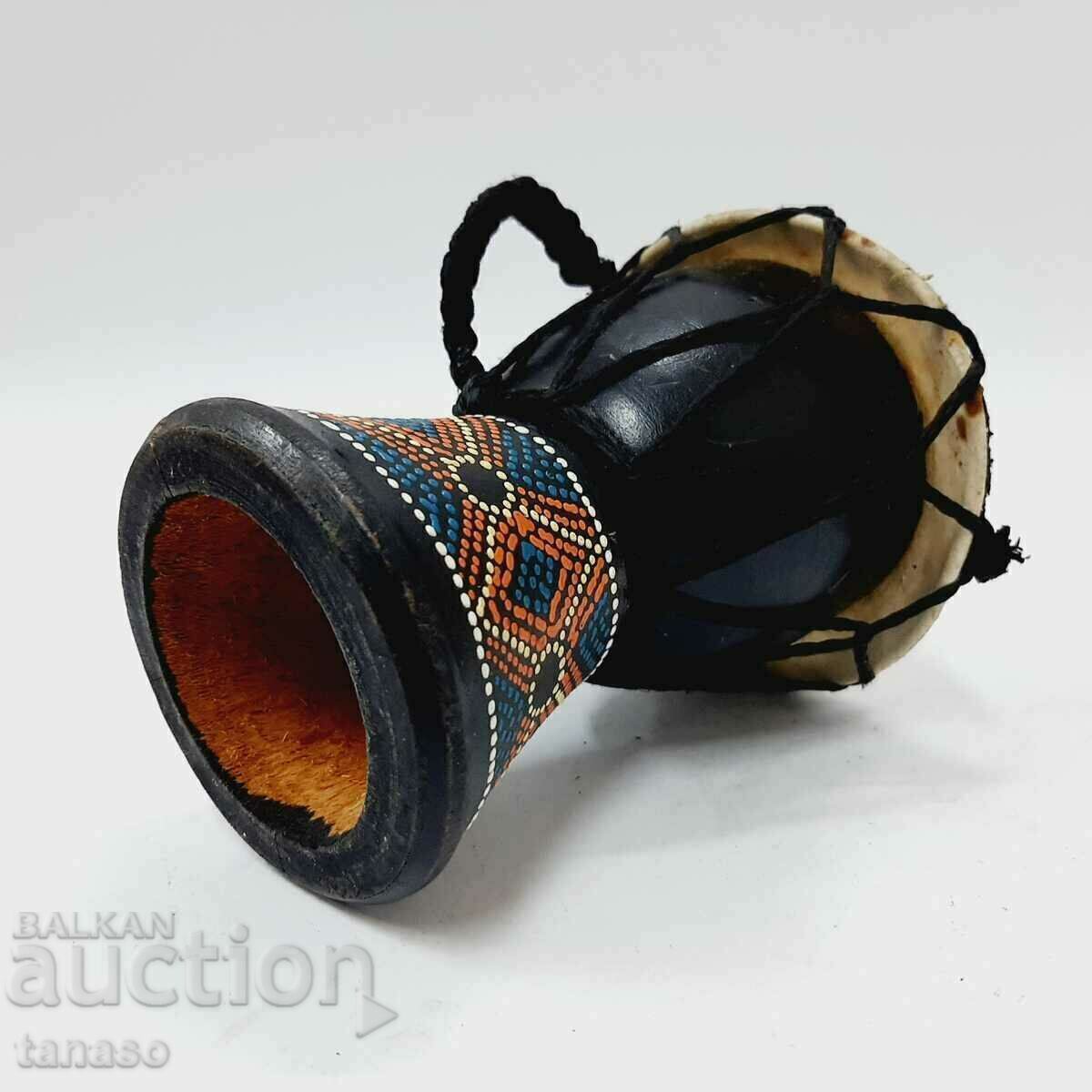 Tambal vechi, djembe african (8.1) - 5