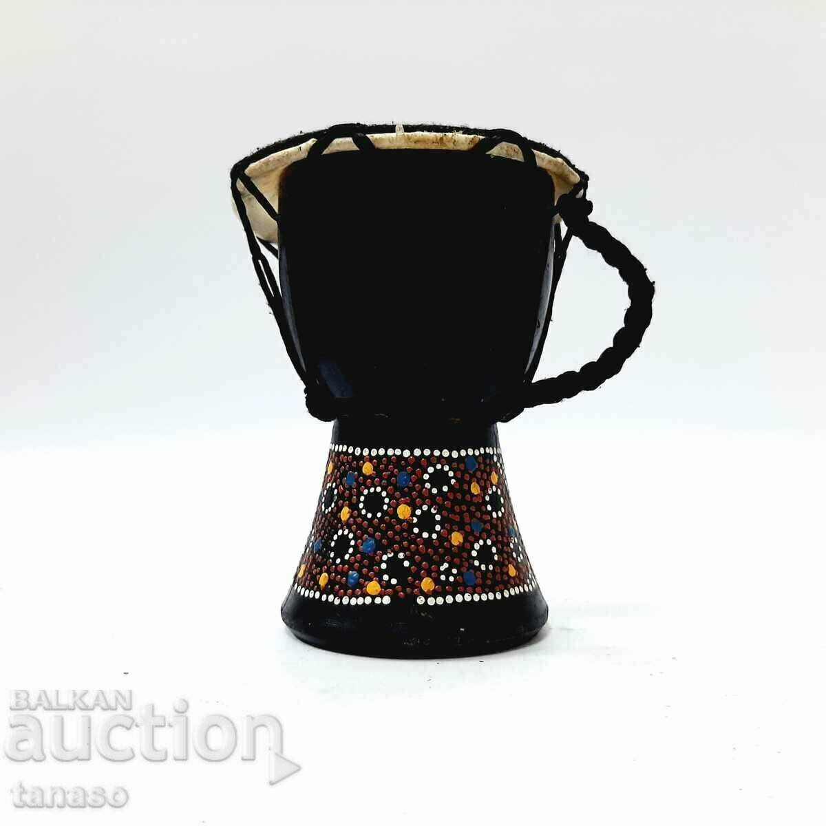 Old tarambuka, African djembe (8.1)