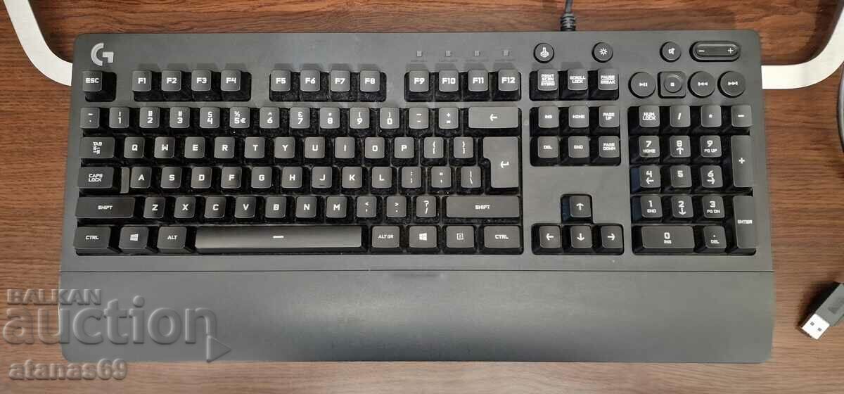 Πληκτρολόγιο παιχνιδιών Logitech G213 RGB