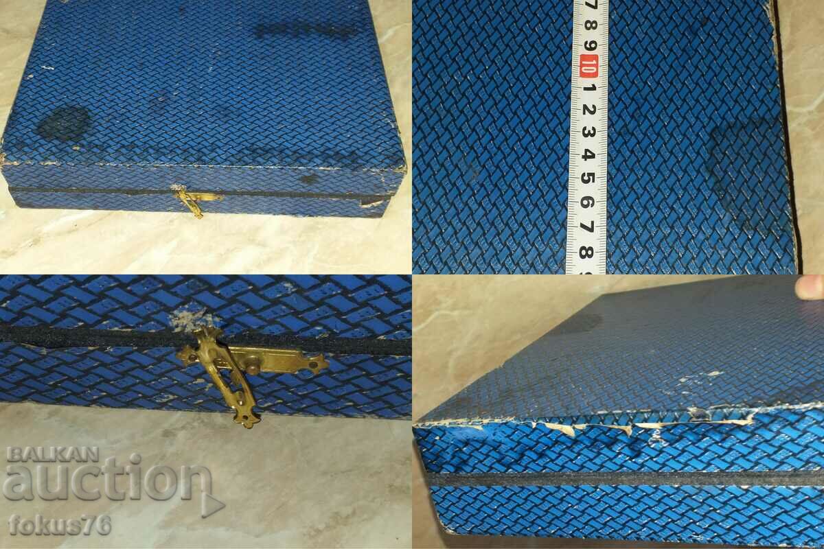 Set of old silver plated English spoons in a box - 7 Set of old silver plated English spoons in a box - 7