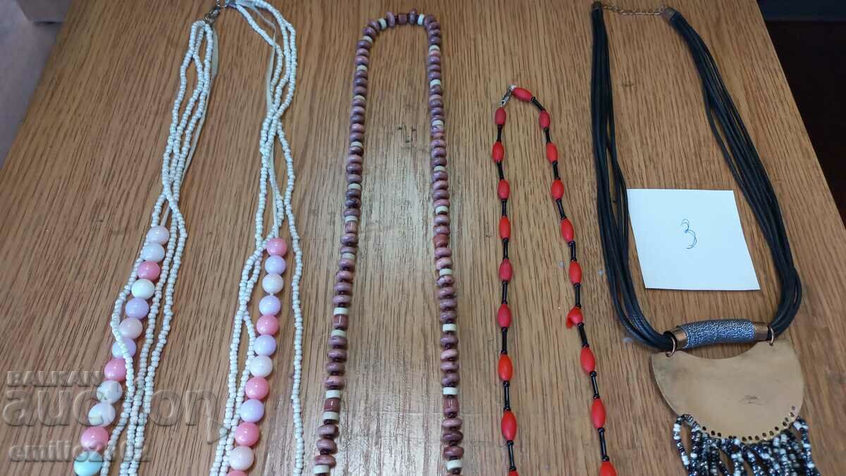 Auction Jewelery and ornaments lot 03 Auction Jewelery and ornaments lot 03