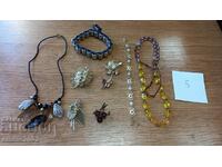 Jewelery and ornaments lot 05