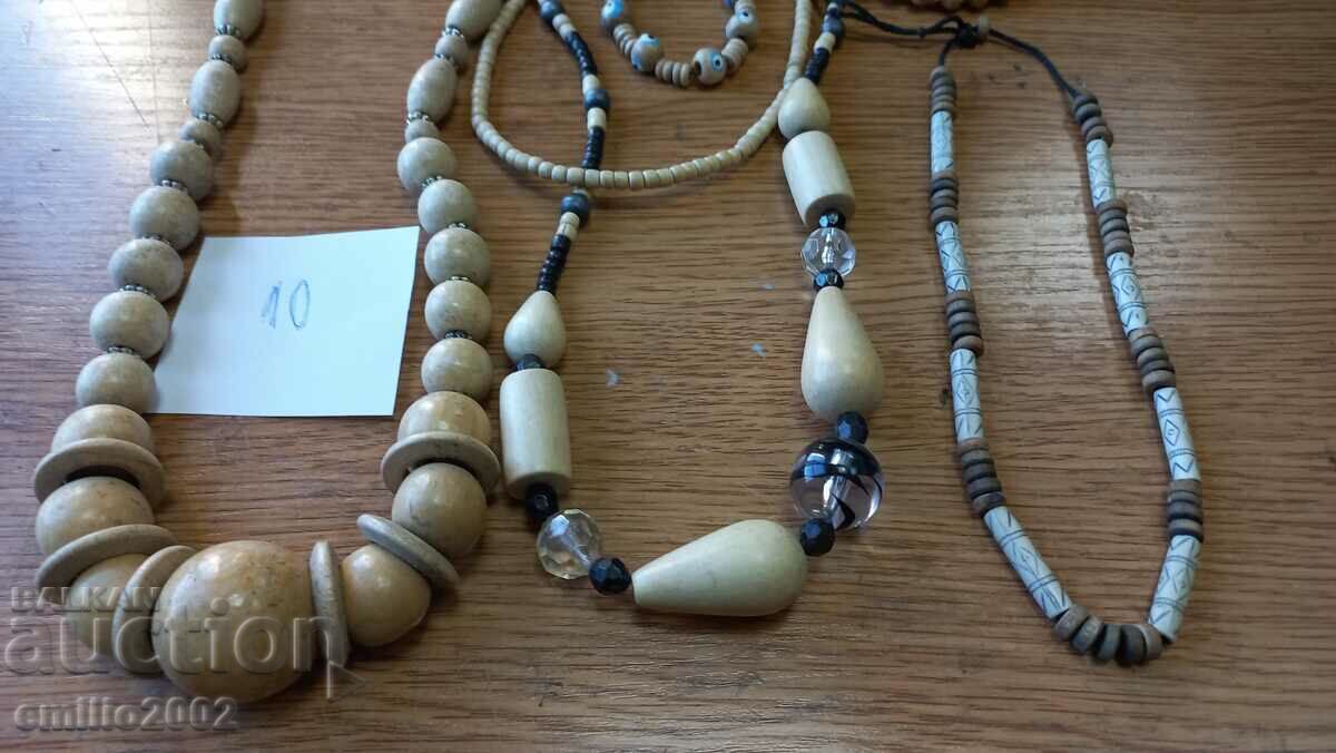 Jewelery and ornaments lot 10 with price 9.00 BGN | € 4.60