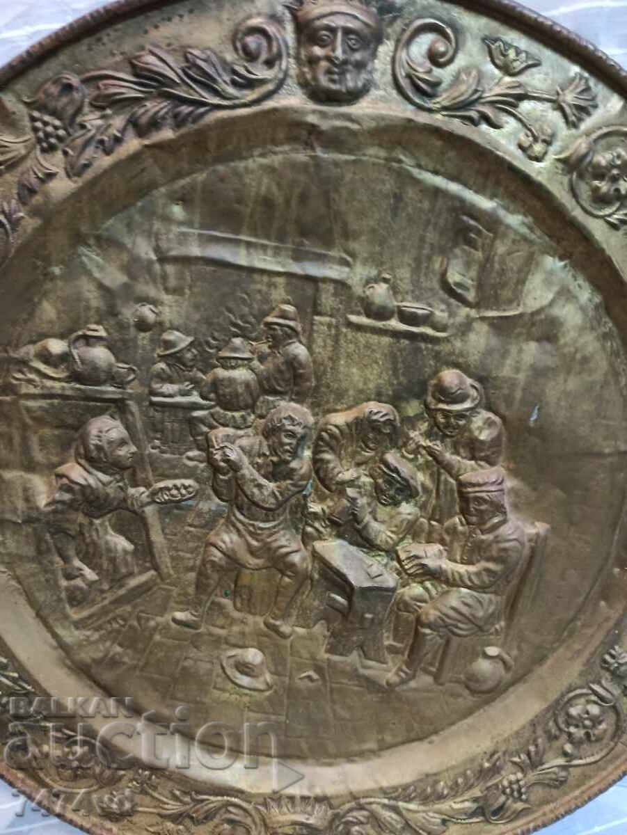 Delivery of HUGE BRONZE PANEL, RELIEF, SCENE, IMAGES Delivery of HUGE BRONZE PANEL, RELIEF, SCENE, IMAGES