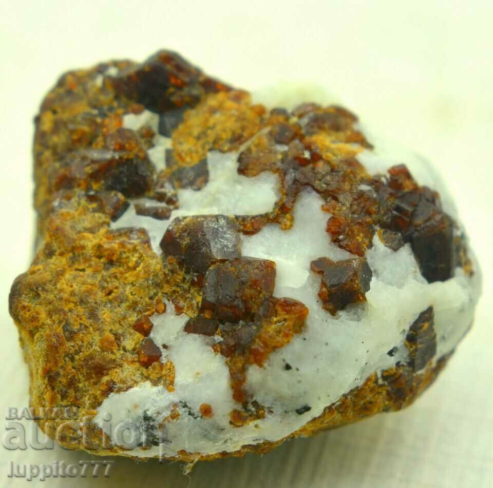 Delivery of natural garnet rhodonite on matrix 127 carats