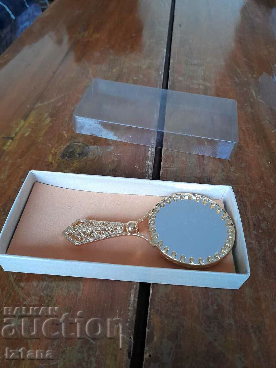 Old mirror, mirror with price 35.00 BGN | € 17.90 Old mirror, mirror with price 35.00 BGN | € 17.90