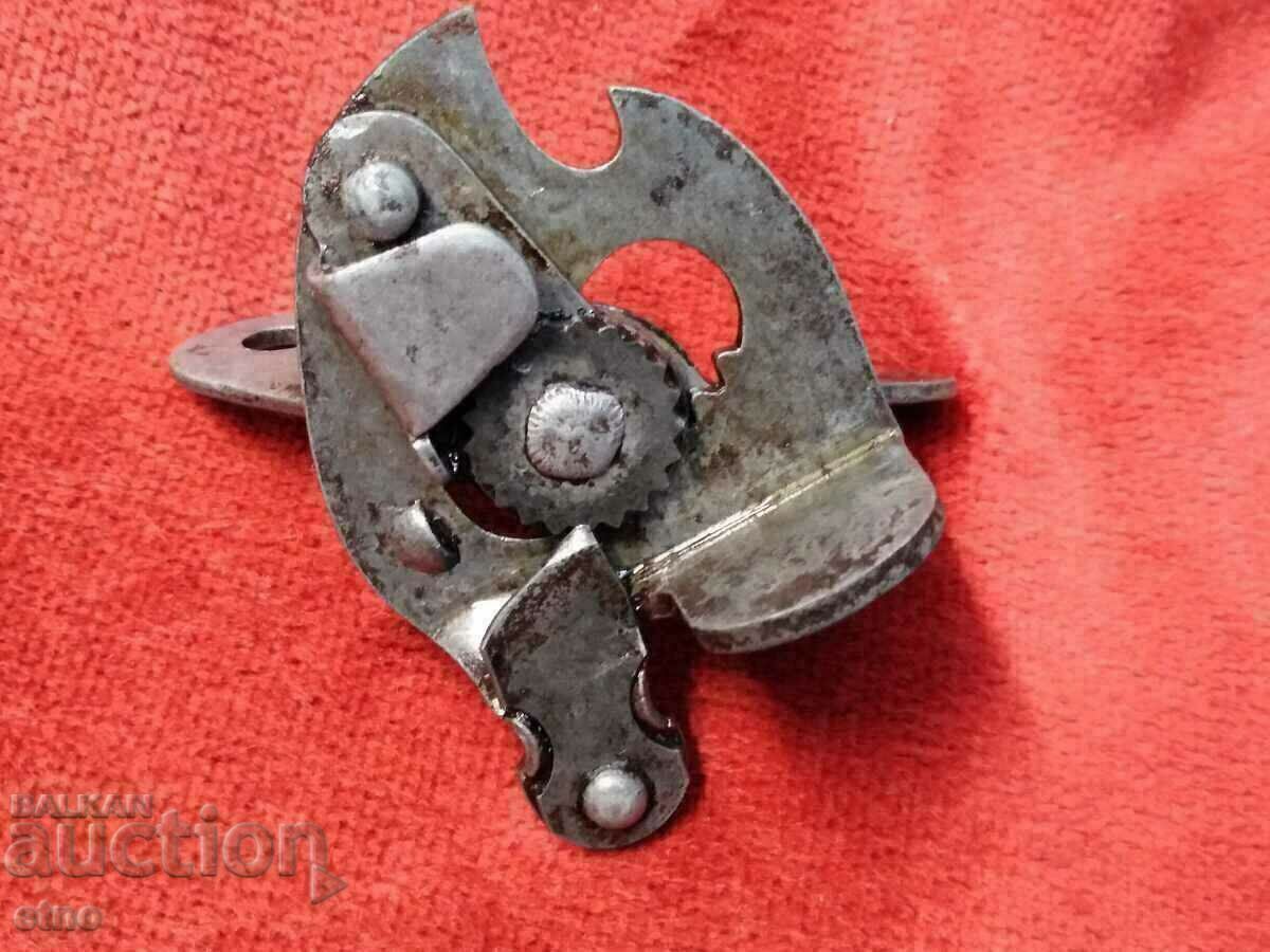 VINTAGE GERMAN Bottle Opener, WWI, WWII - 5 VINTAGE GERMAN Bottle Opener, WWI, WWII - 5