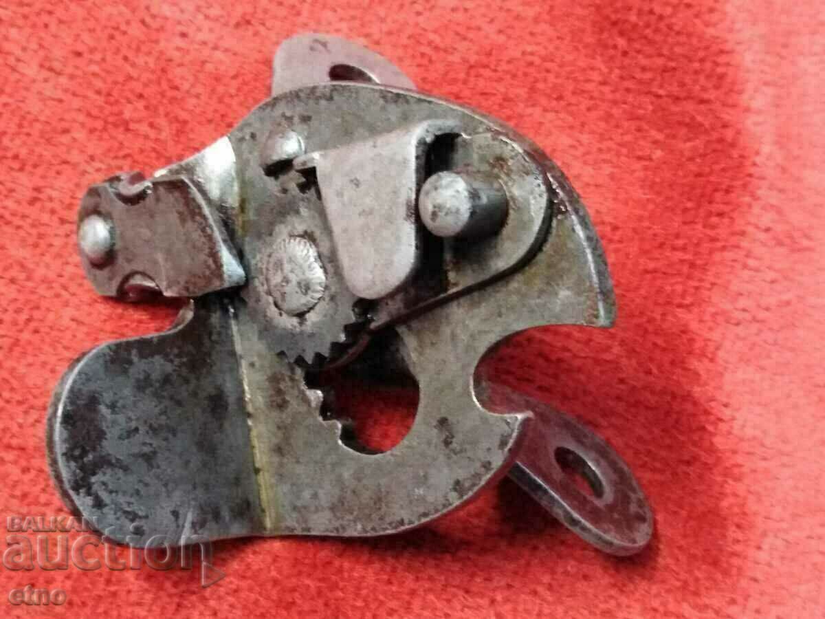 VINTAGE GERMAN Bottle Opener, WWI, WWII - 7 VINTAGE GERMAN Bottle Opener, WWI, WWII - 7