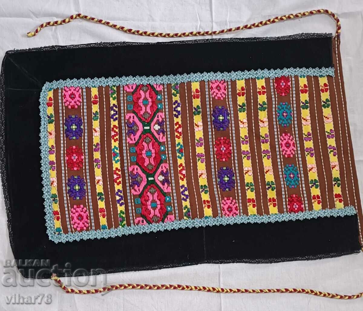 An apron with price 129.99 BGN | € 66.46 An apron with price 129.99 BGN | € 66.46