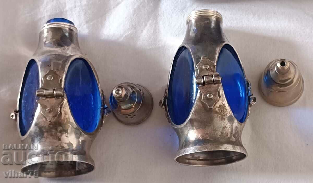 Lot of two blue glass salt and pepper bottles - 6