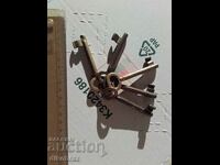 5 pieces of old brass keys from Soca for door locks