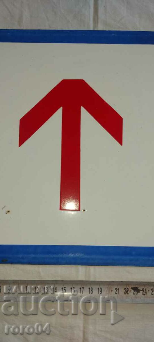 Auction  OLD ENAMEL SIGN