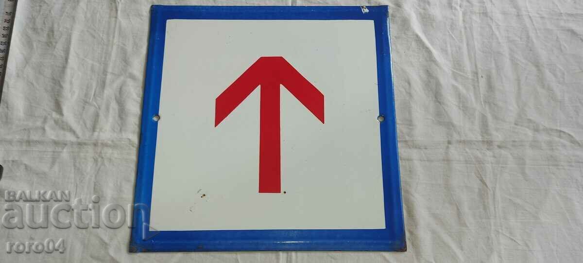 OLD ENAMEL SIGN - 7