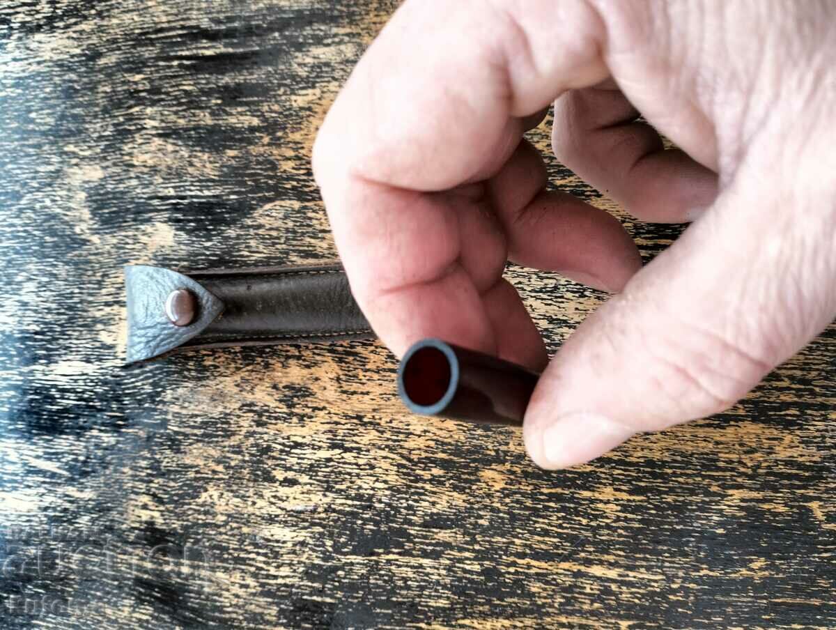 An old amber cigarette with price 79.99 BGN | € 40.90 An old amber cigarette with price 79.99 BGN | € 40.90