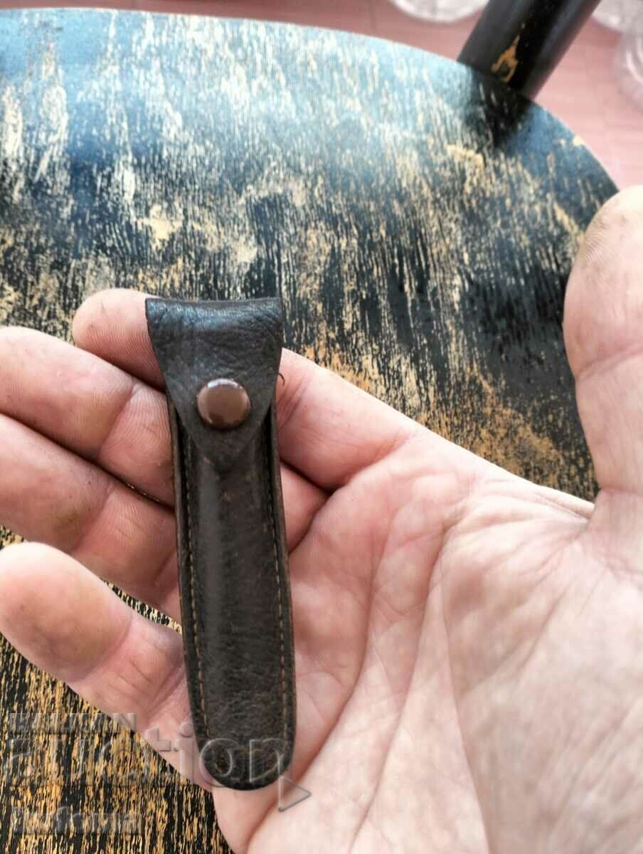 An old amber cigarette - 5 An old amber cigarette - 5