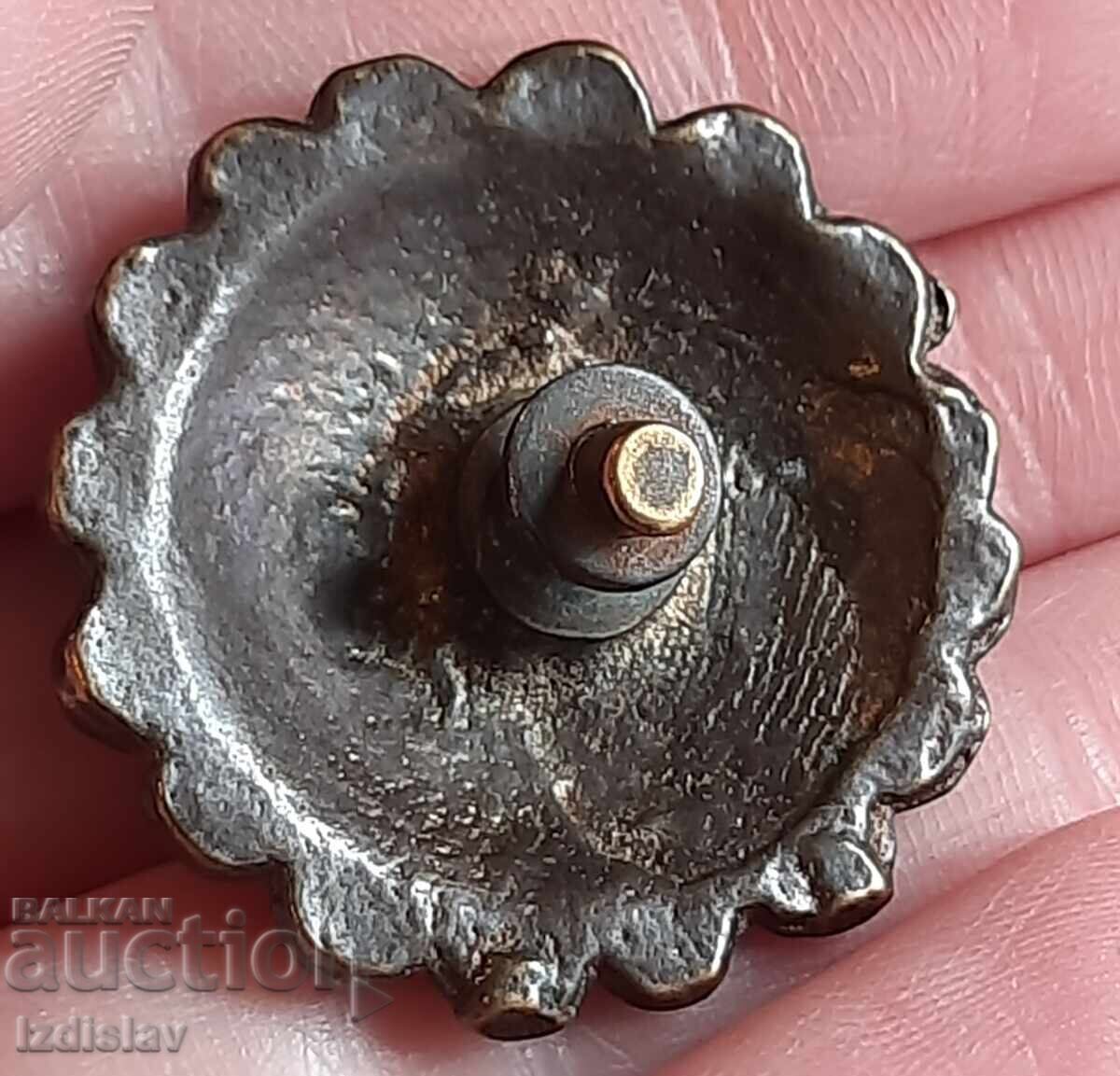 Стар накит с цена € 16.00 | 31.29 лв. Стар накит с цена € 16.00 | 31.29 лв.