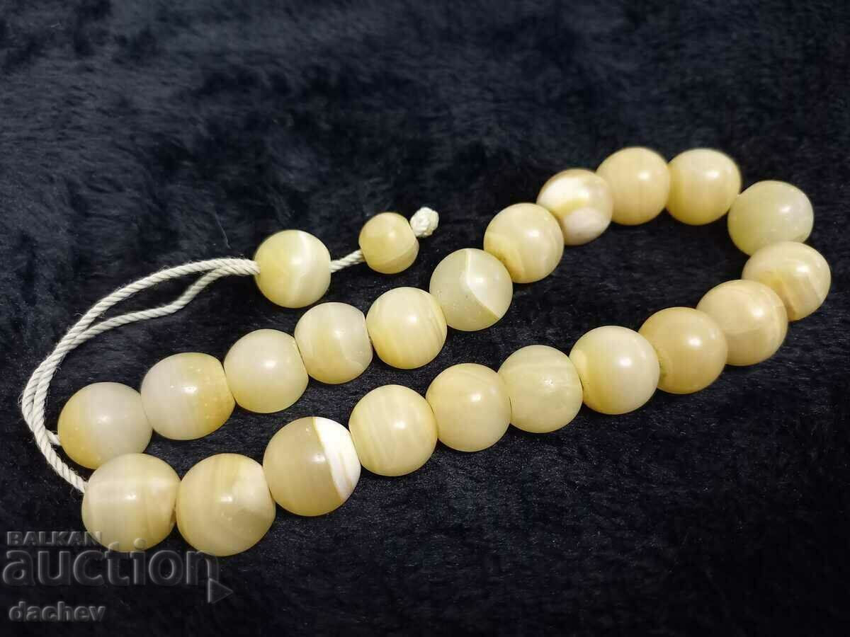 Old Authentic rosary made of mother-of-pearl beads 81.8g. - 6