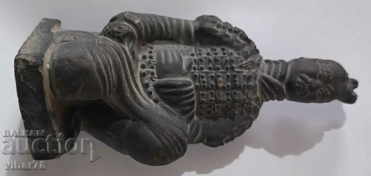 Delivery of An old figure Delivery of An old figure