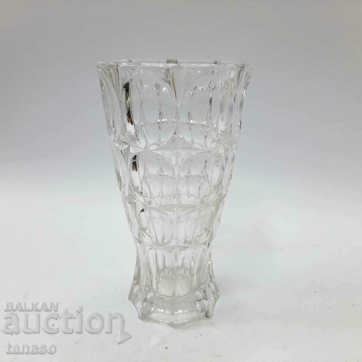 Beautiful old lead crystal vase(12.5)